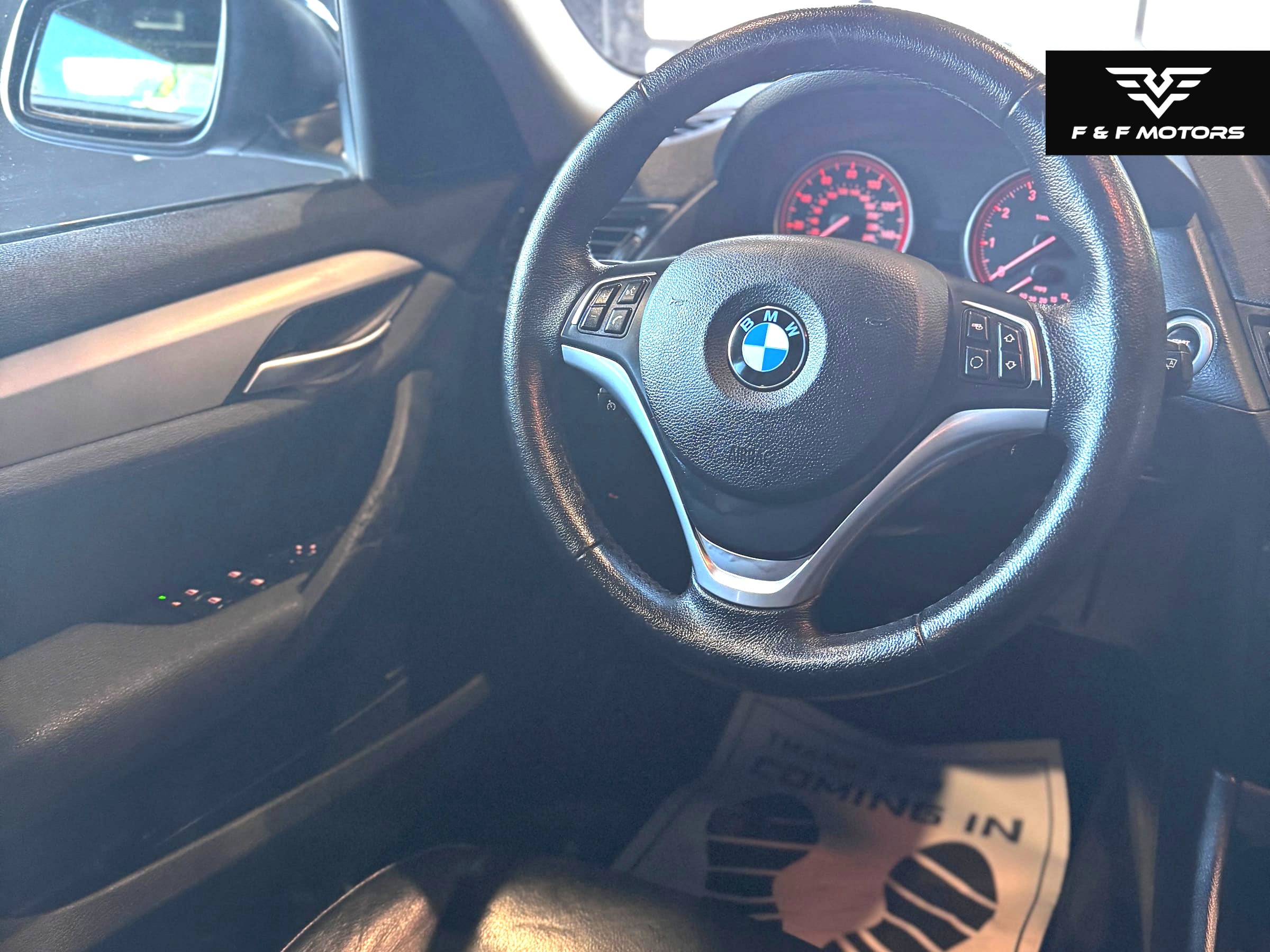 2013 BMW X1 xDrive28i — Interior