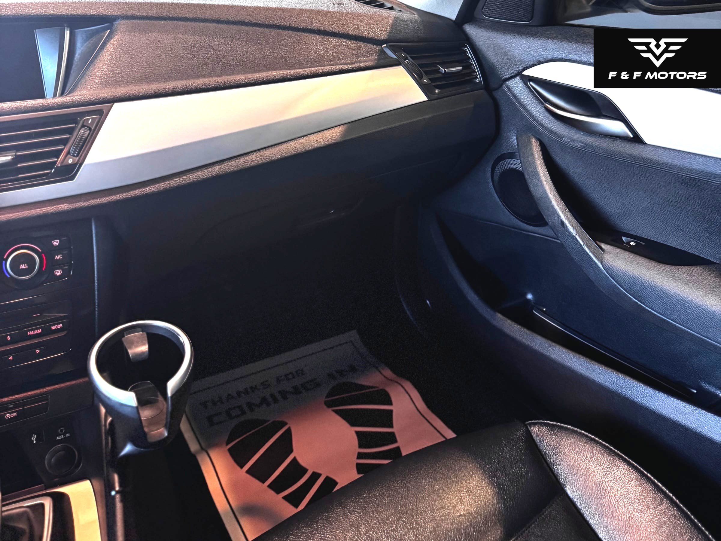 2013 BMW X1 xDrive28i — Interior