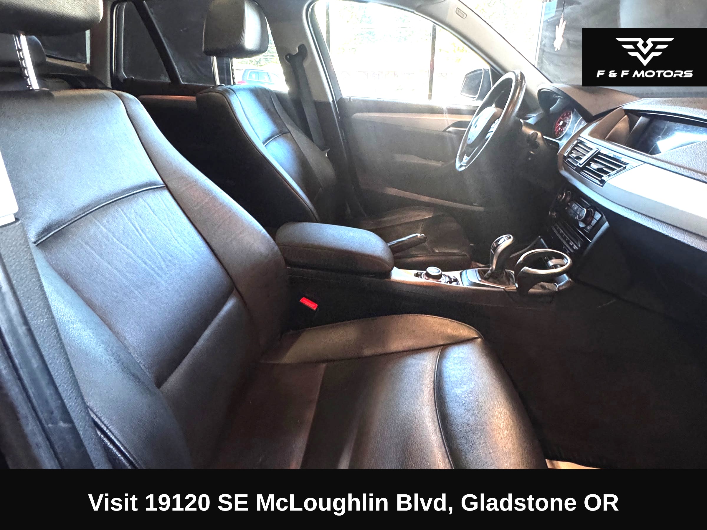 2013 BMW X1 xDrive28i — Interior