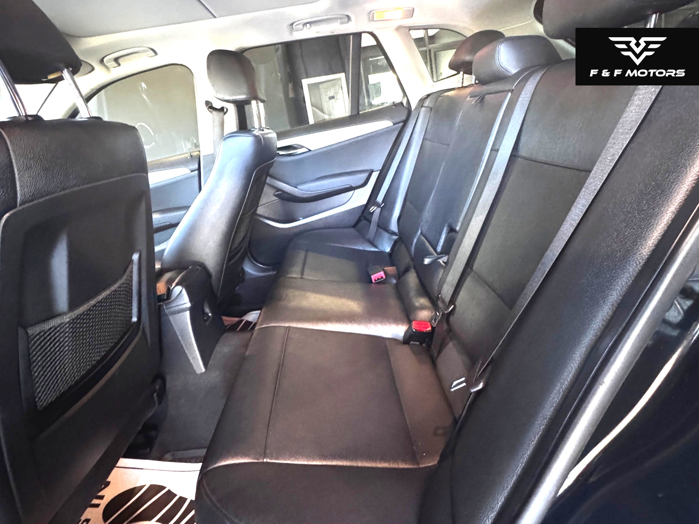 2013 BMW X1 xDrive28i — Interior