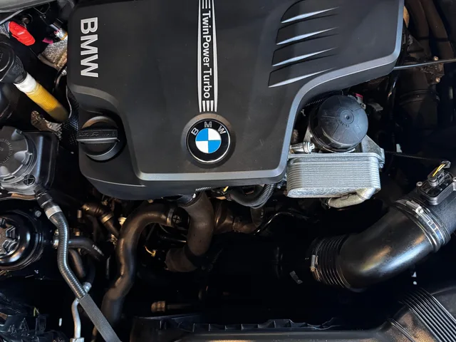 2013 BMW X1 xDrive28i — Engine · Photo 16