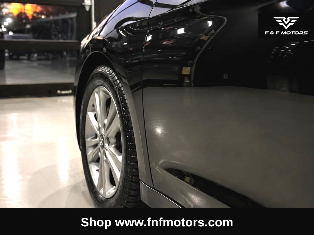 2018 Hyundai Elantra SEL — Wheels