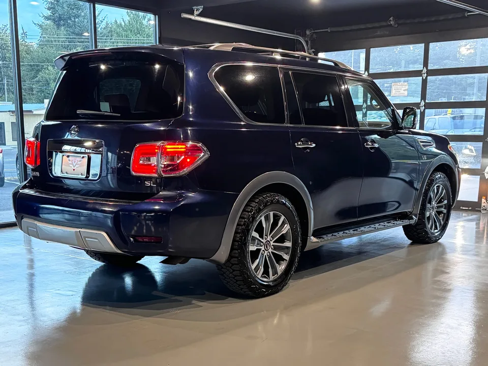 2018 Nissan Armada SL photo 3