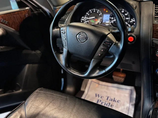 2018 Nissan Armada SL — Interior · Photo 8