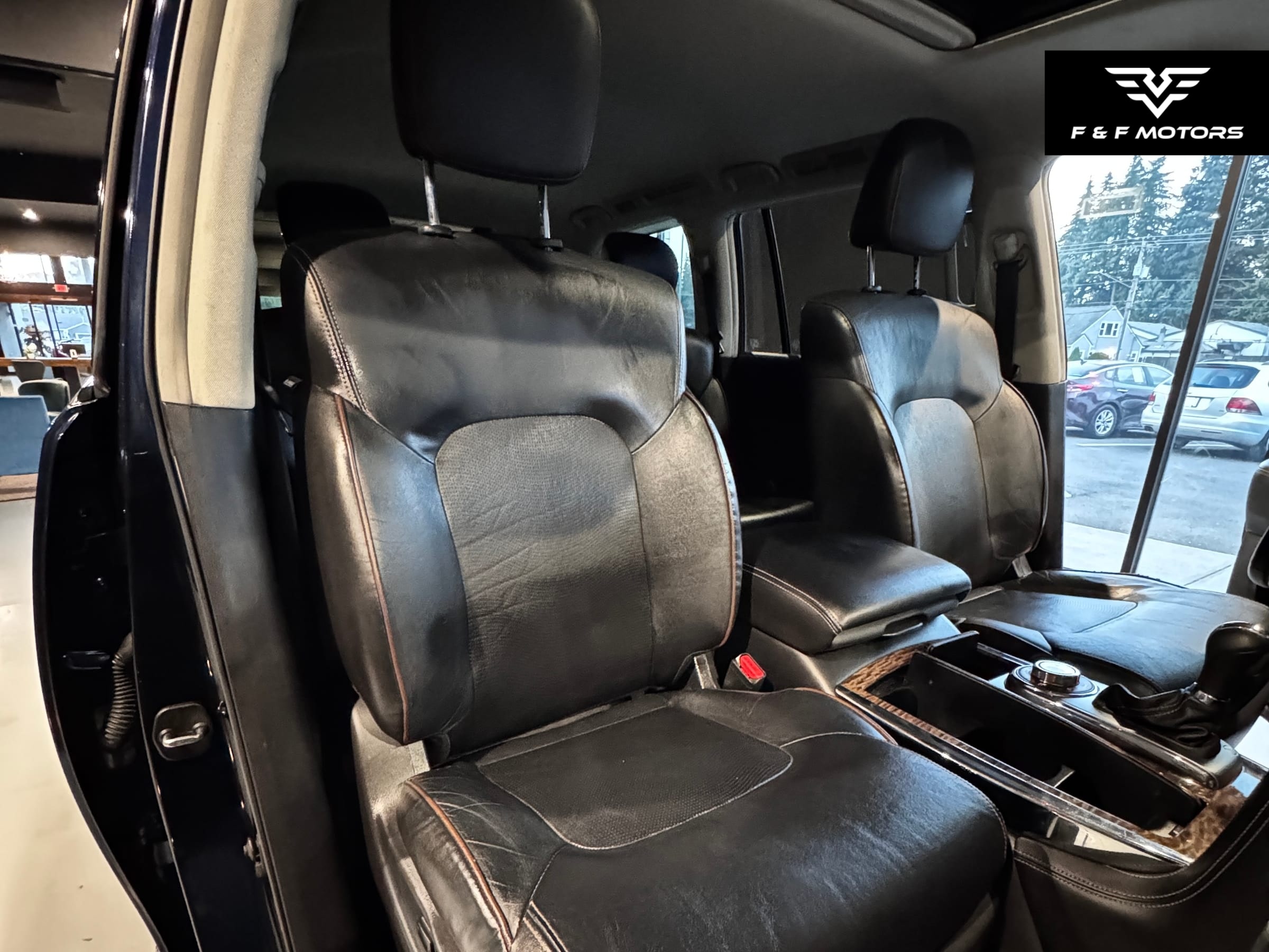 2018 Nissan Armada SL — Interior