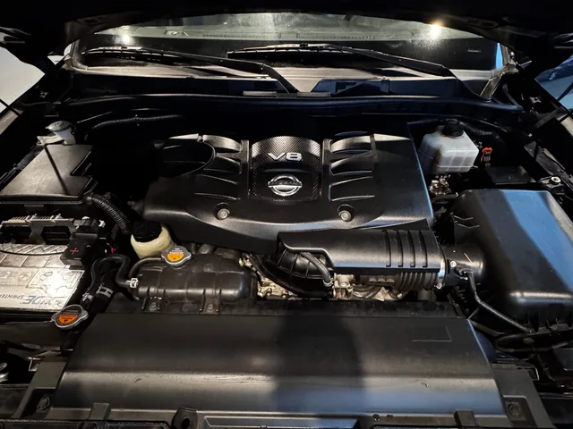 2018 Nissan Armada SL — Engine · Photo 14