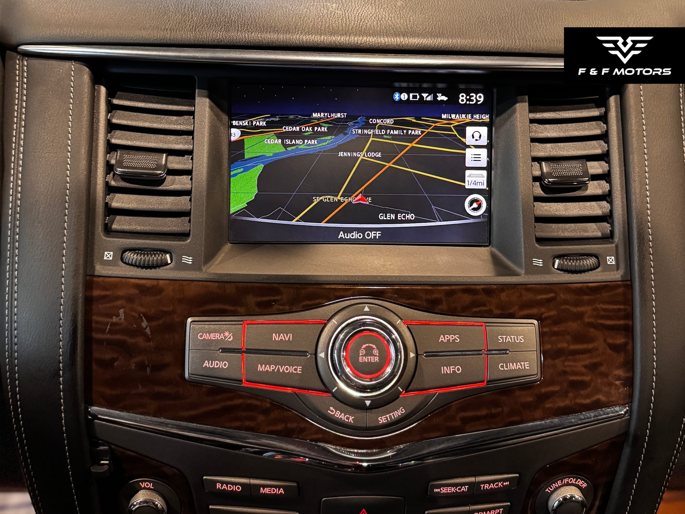 2018 Nissan Armada SL photo 29