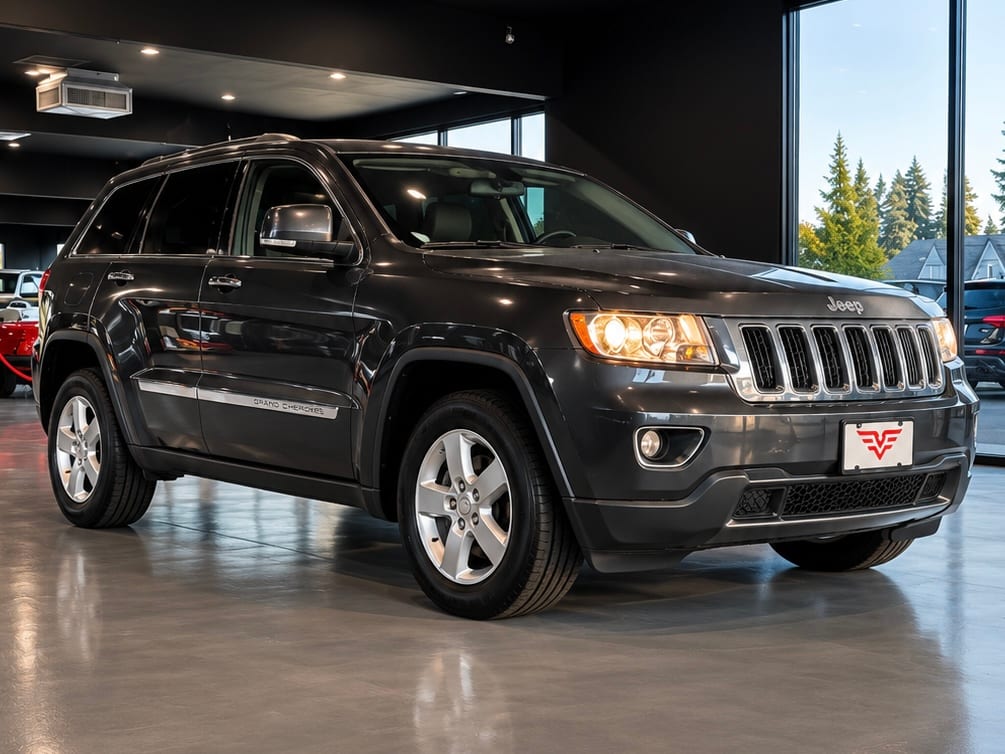 2011 JEEP Grand Cherokee Laredo
