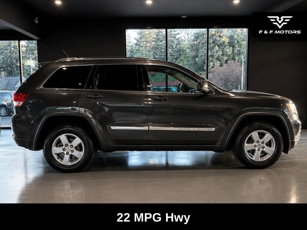 2011 Jeep Grand Cherokee Laredo - Photo 3
