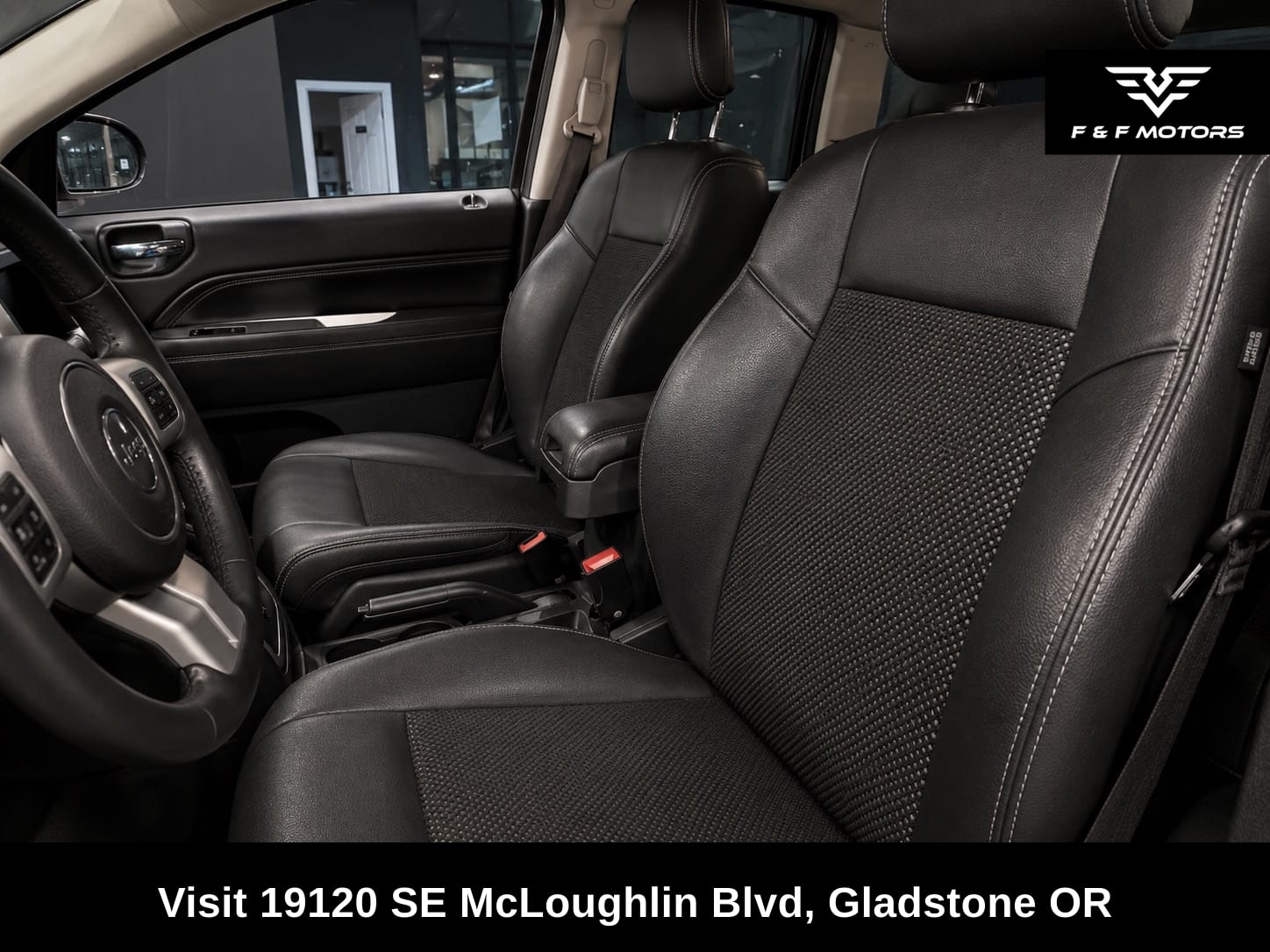 2016 Jeep Compass Latitude — Interior