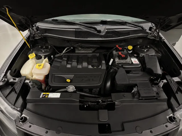 2016 Jeep Compass Latitude — Engine · Photo 17