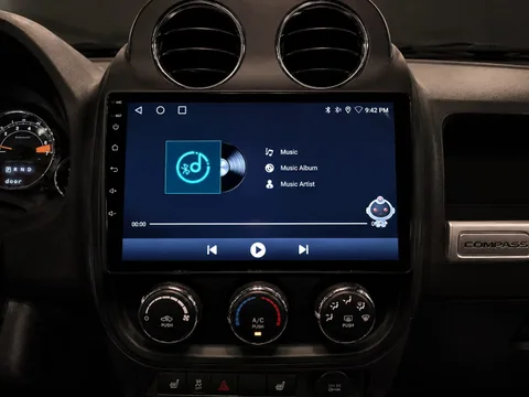 2016 Jeep Compass Latitude photo 19