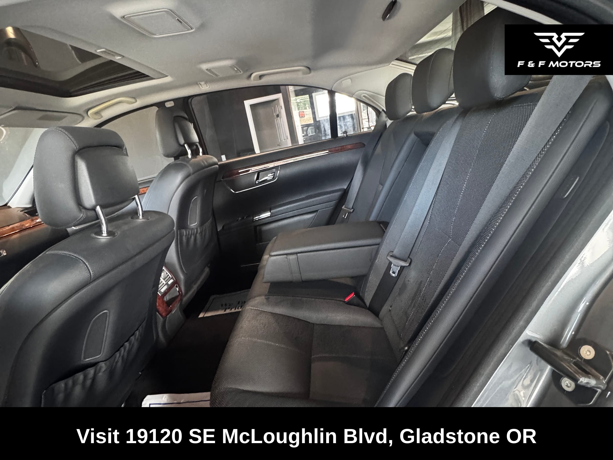 2009 Mercedes-Benz S550 S550 4-MATIC — Interior