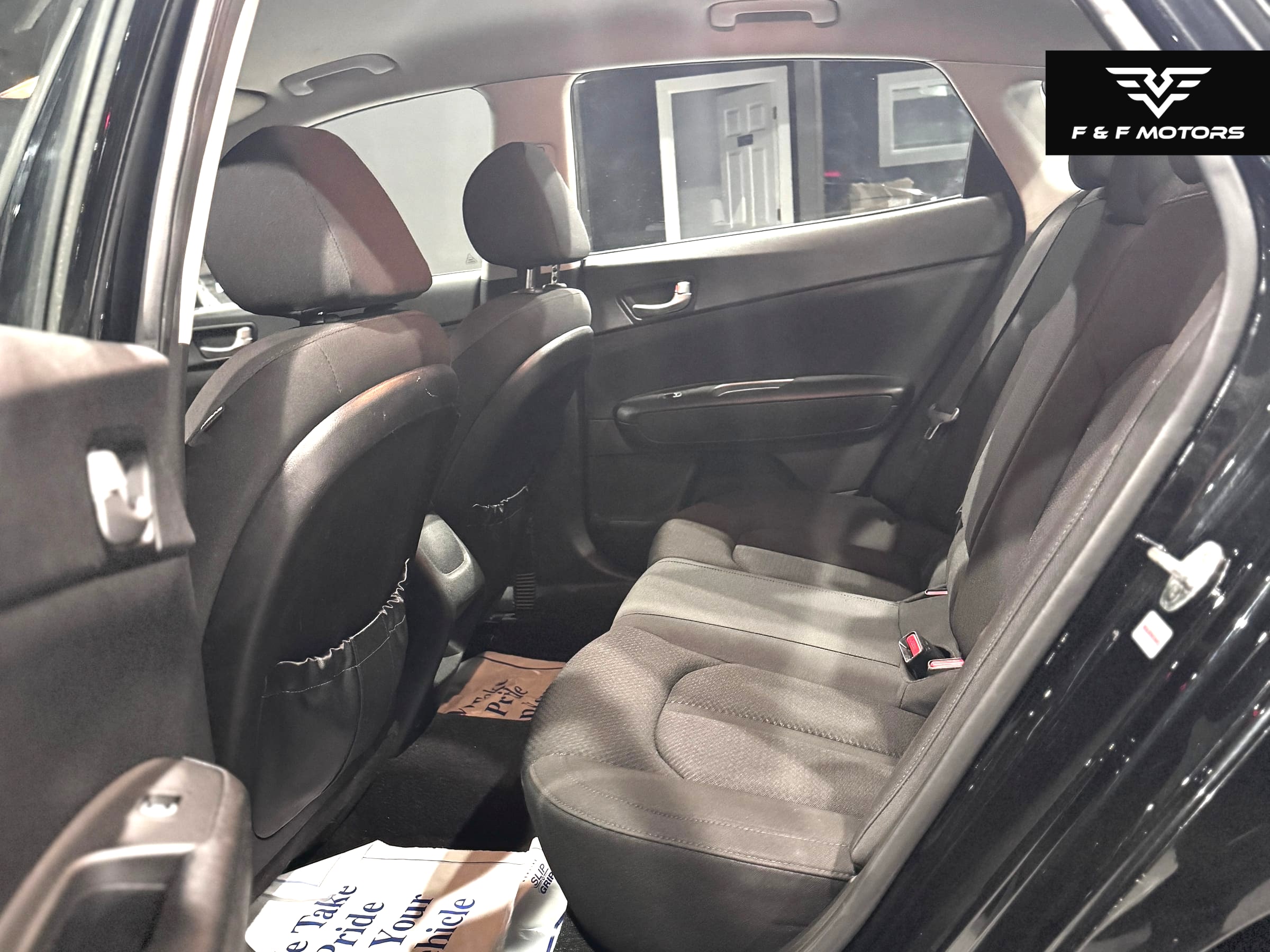 2016 Kia Optima LX — Interior