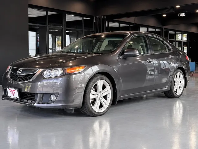 2010 Acura TSX — Exterior · Photo 2