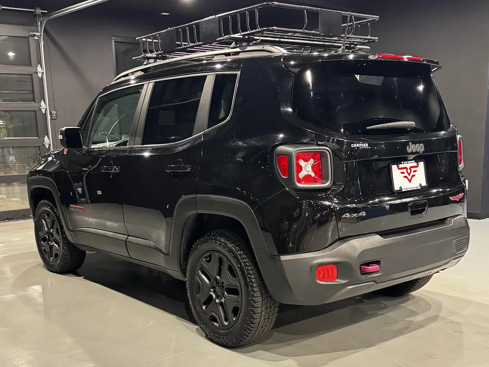 2018 Jeep Renegade Trailhawk photo 5