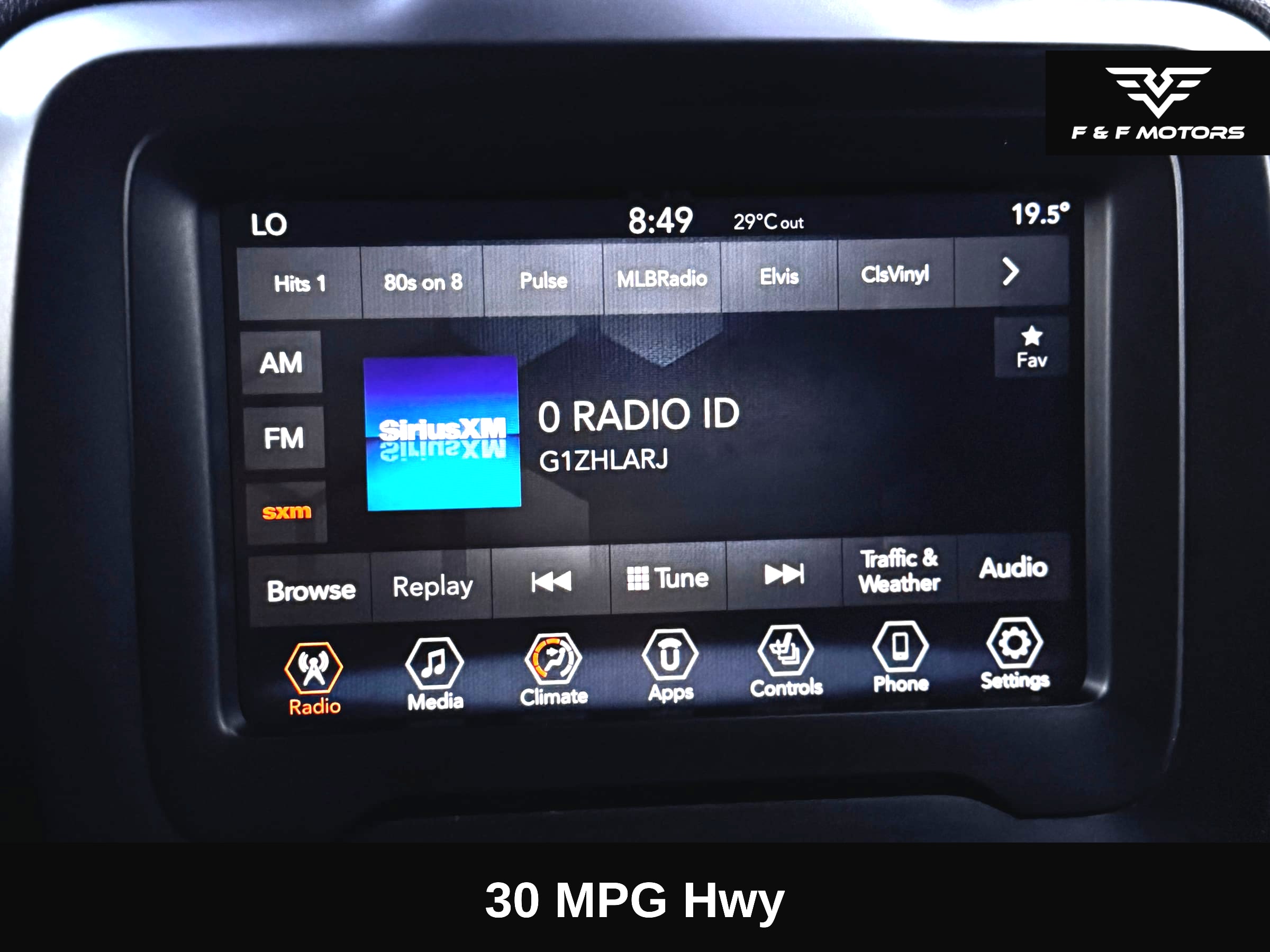 2018 Jeep Renegade Trailhawk photo 10