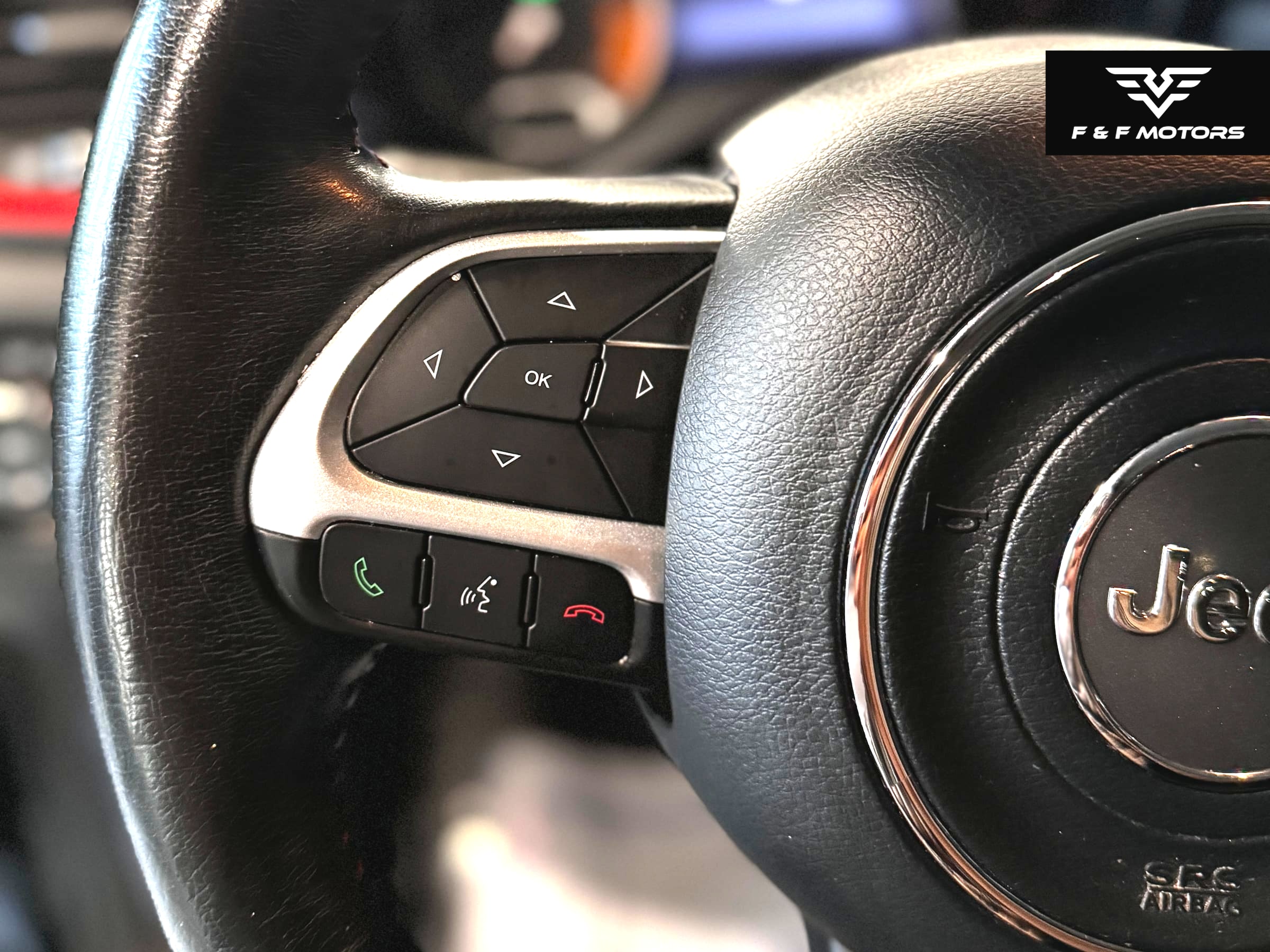 2018 Jeep Renegade Trailhawk — Interior