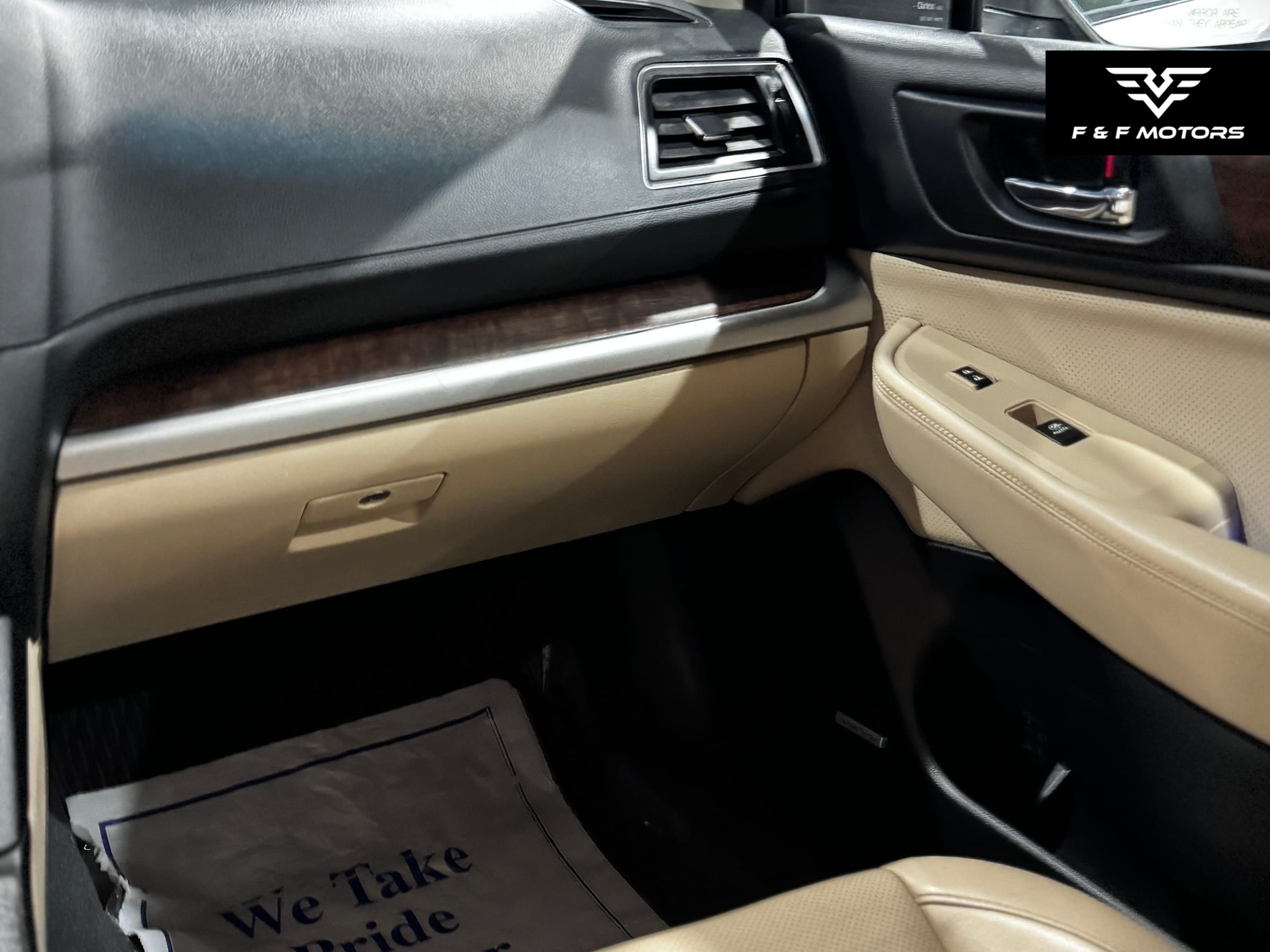2015 Subaru Outback Limited — Interior