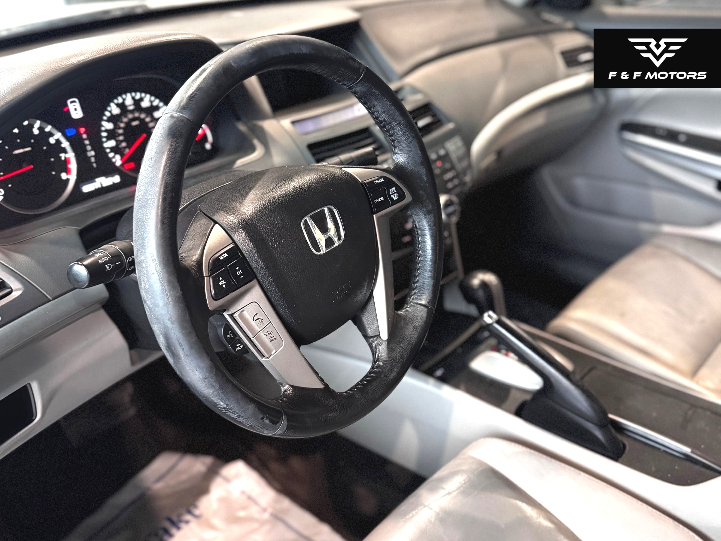 2008 Honda Accord EX-L — Interior