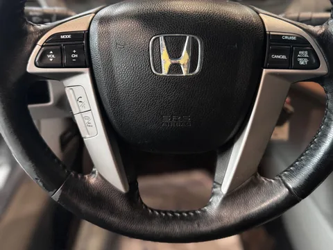 2008 Honda Accord EX-L — Interior