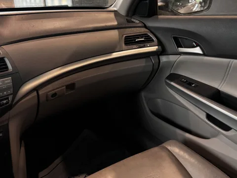 2008 Honda Accord EX-L — Interior