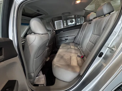 2008 Honda Accord EX-L — Interior