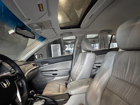 2008 Honda Accord EX-L — Interior