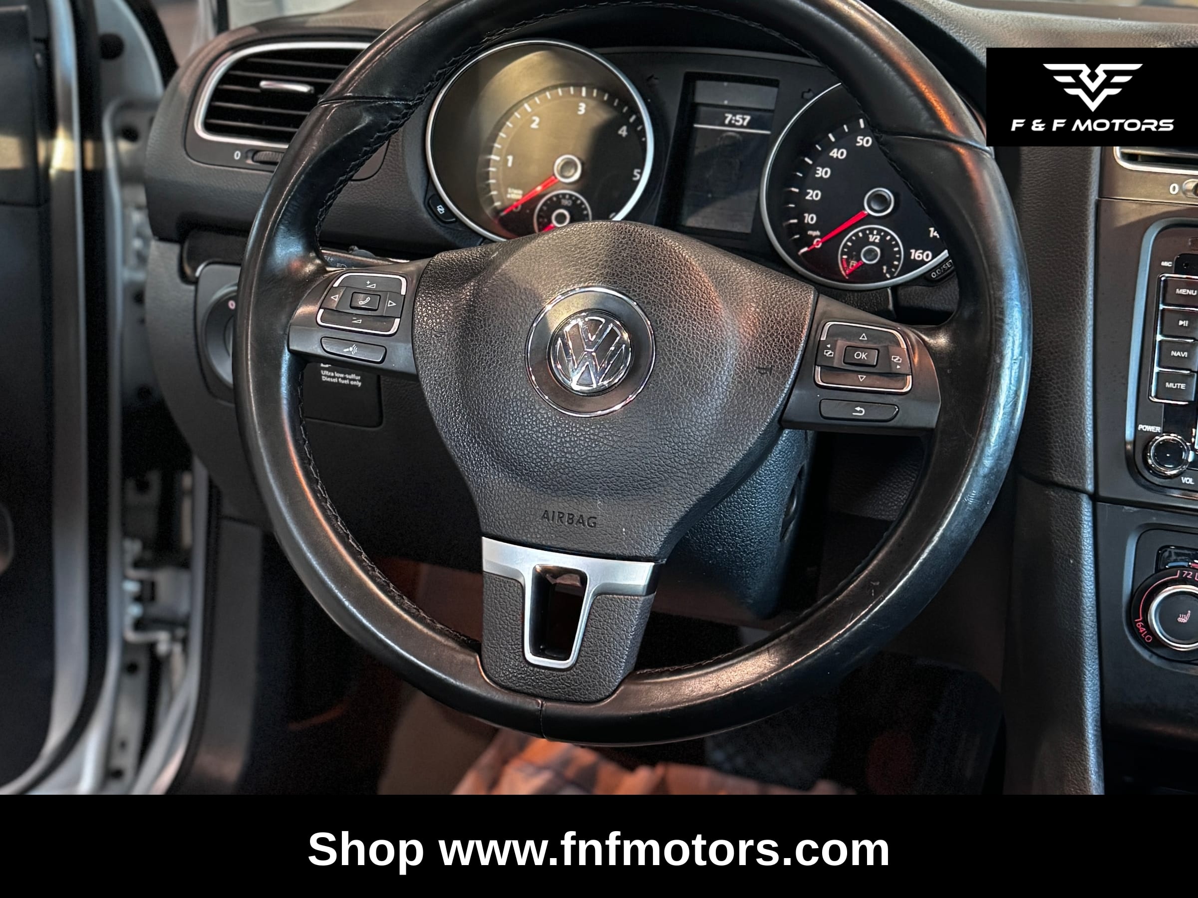 2011 Volkswagen Jetta TDI — Interior