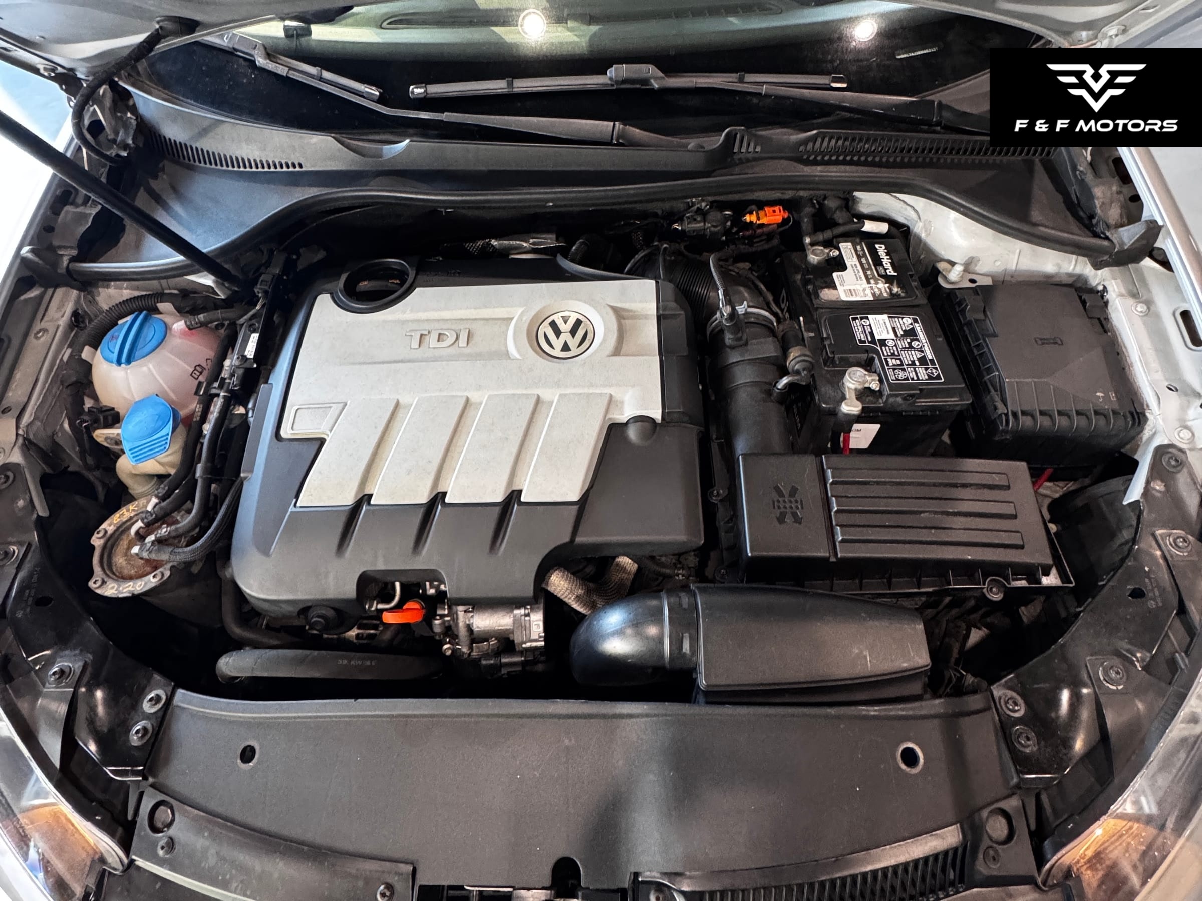 2011 Volkswagen Jetta TDI — Engine