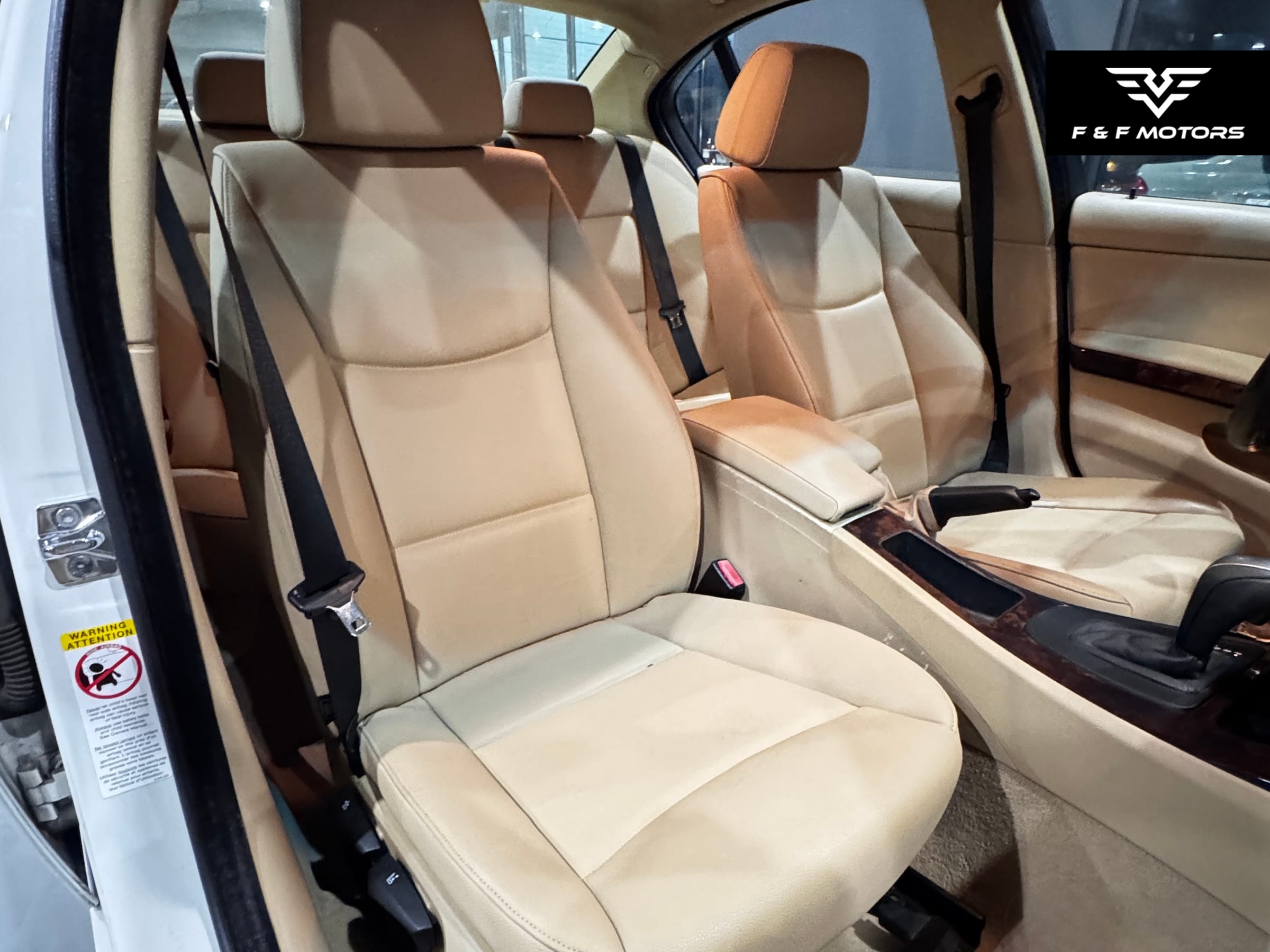 2007 BMW 328i — Interior