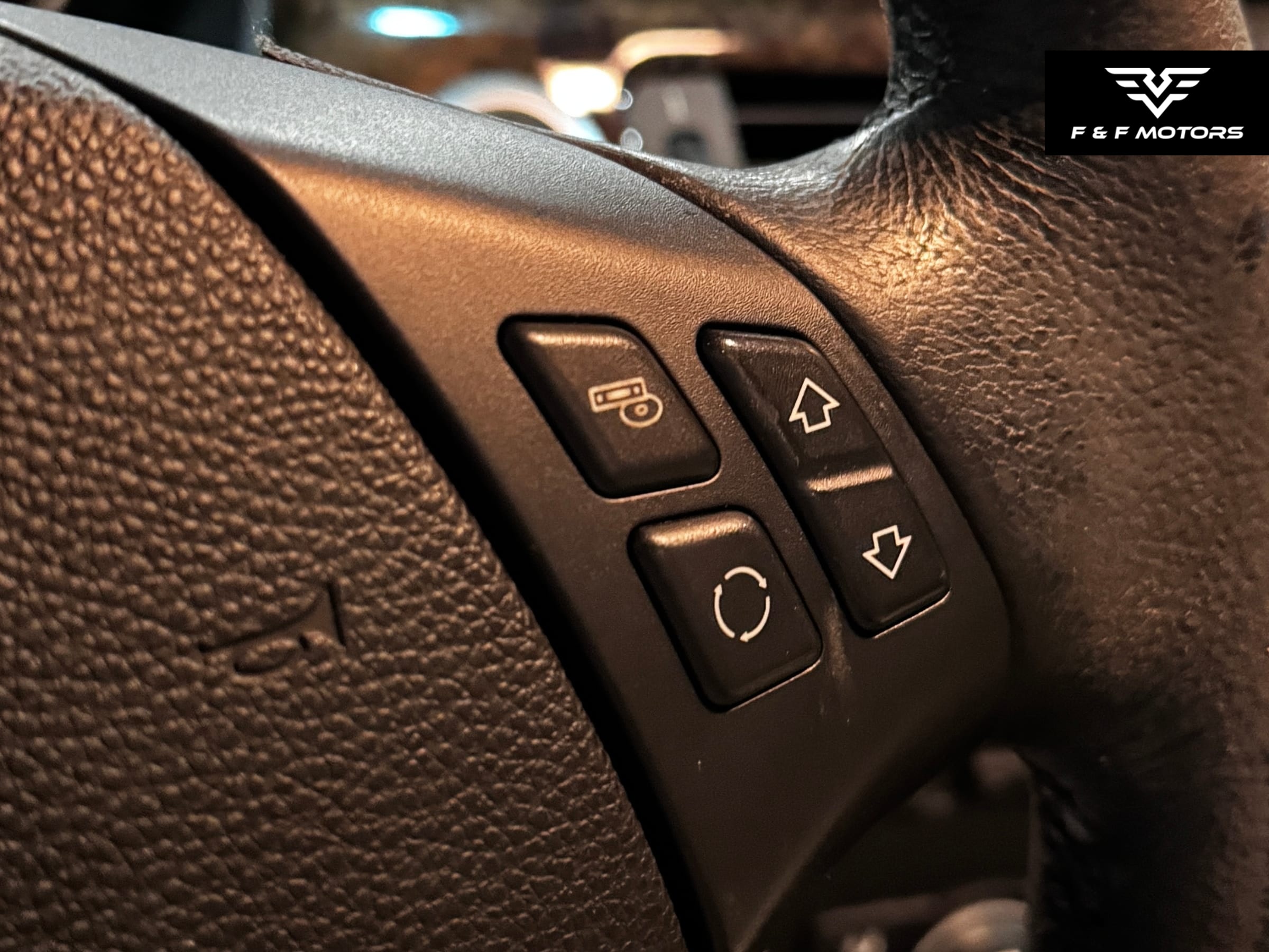 2007 BMW 328i — Interior