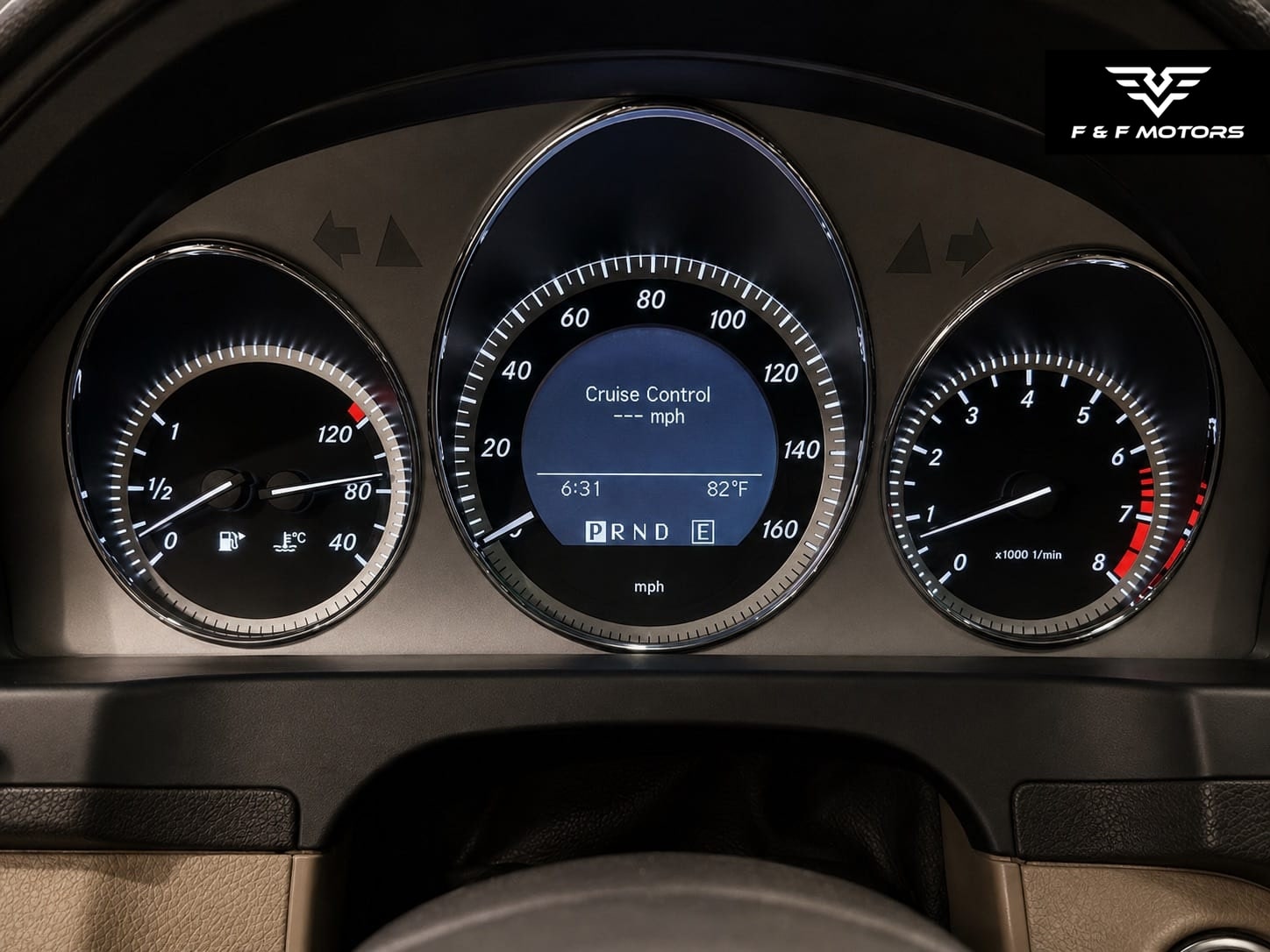 2011 Mercedes-Benz C300 Sport photo 10