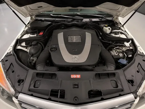 2011 Mercedes-Benz C300 Sport — Engine