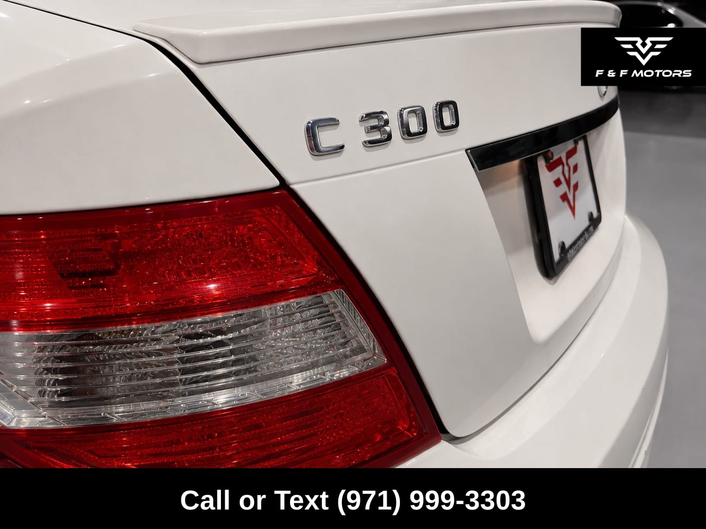 2011 Mercedes-Benz C300 Sport photo 21