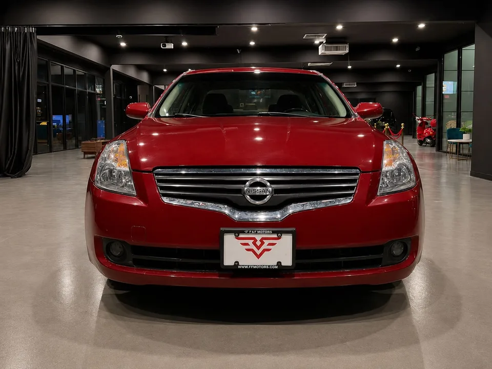 2009 Nissan Altima photo 3