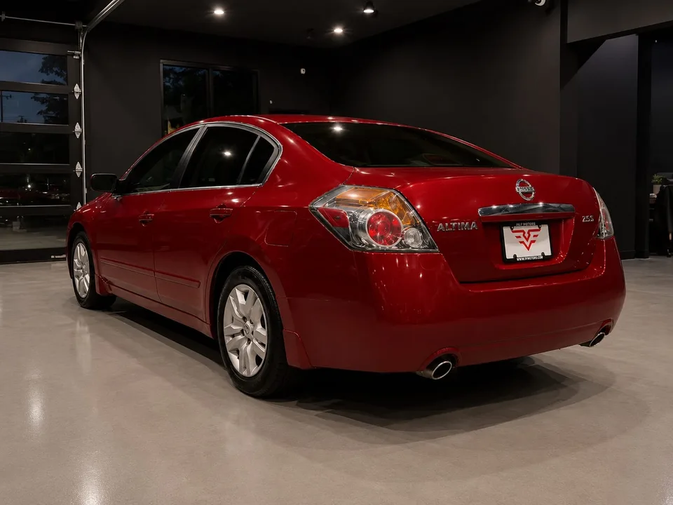 2009 Nissan Altima photo 5