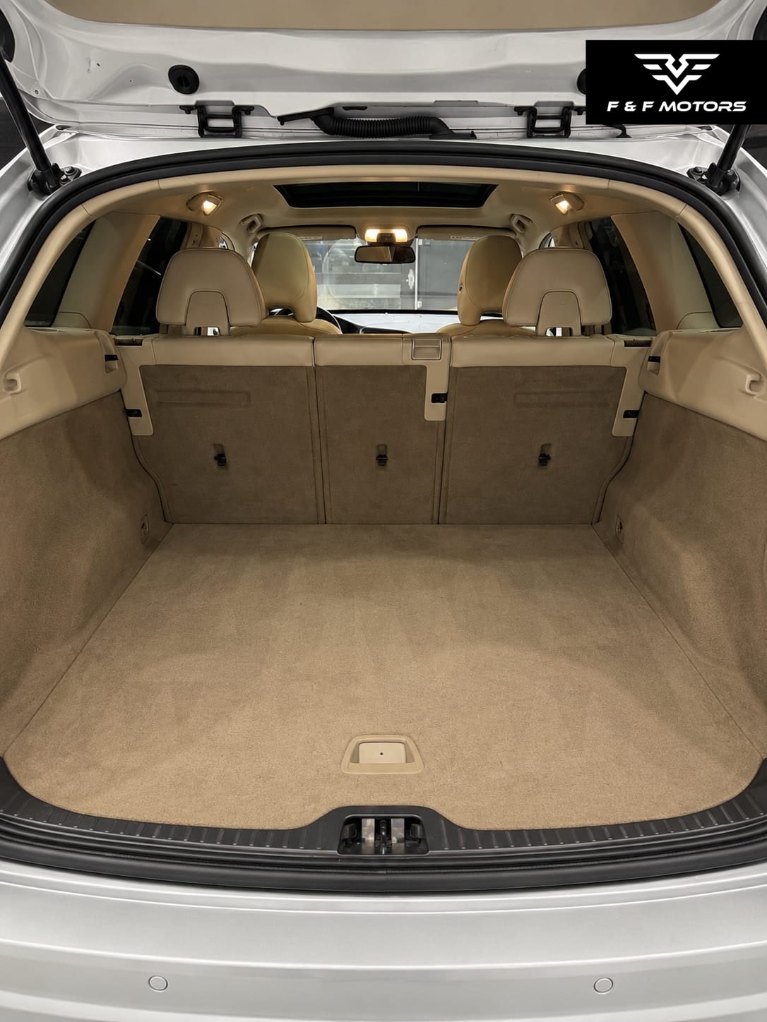 2014 Volvo XC60 3.2 Premier photo 15