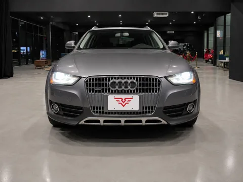 2014 Audi Allroad Premium photo 3