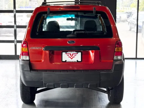 2007 Ford Escape XLS photo 6
