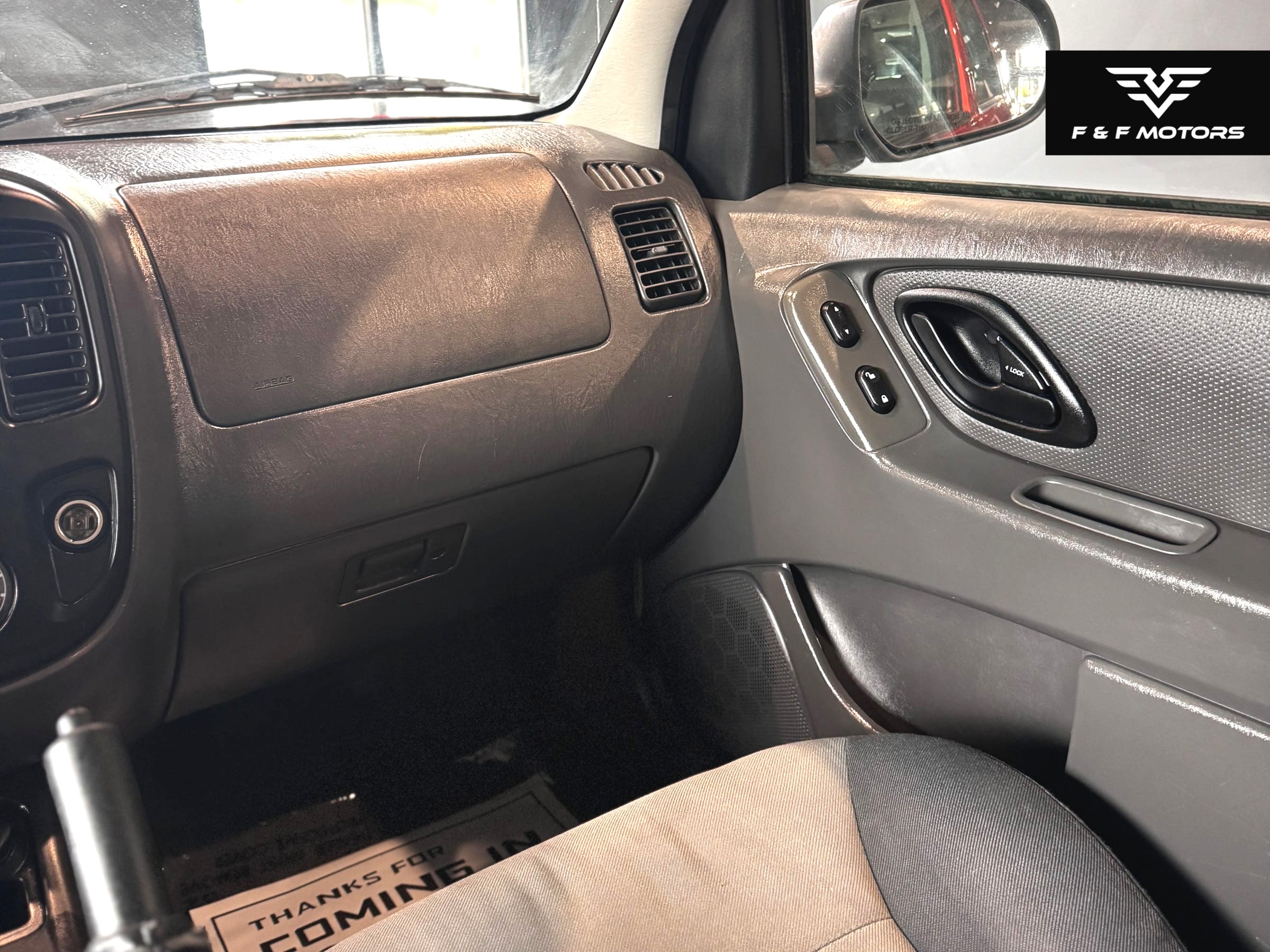 2007 Ford Escape XLS photo 8