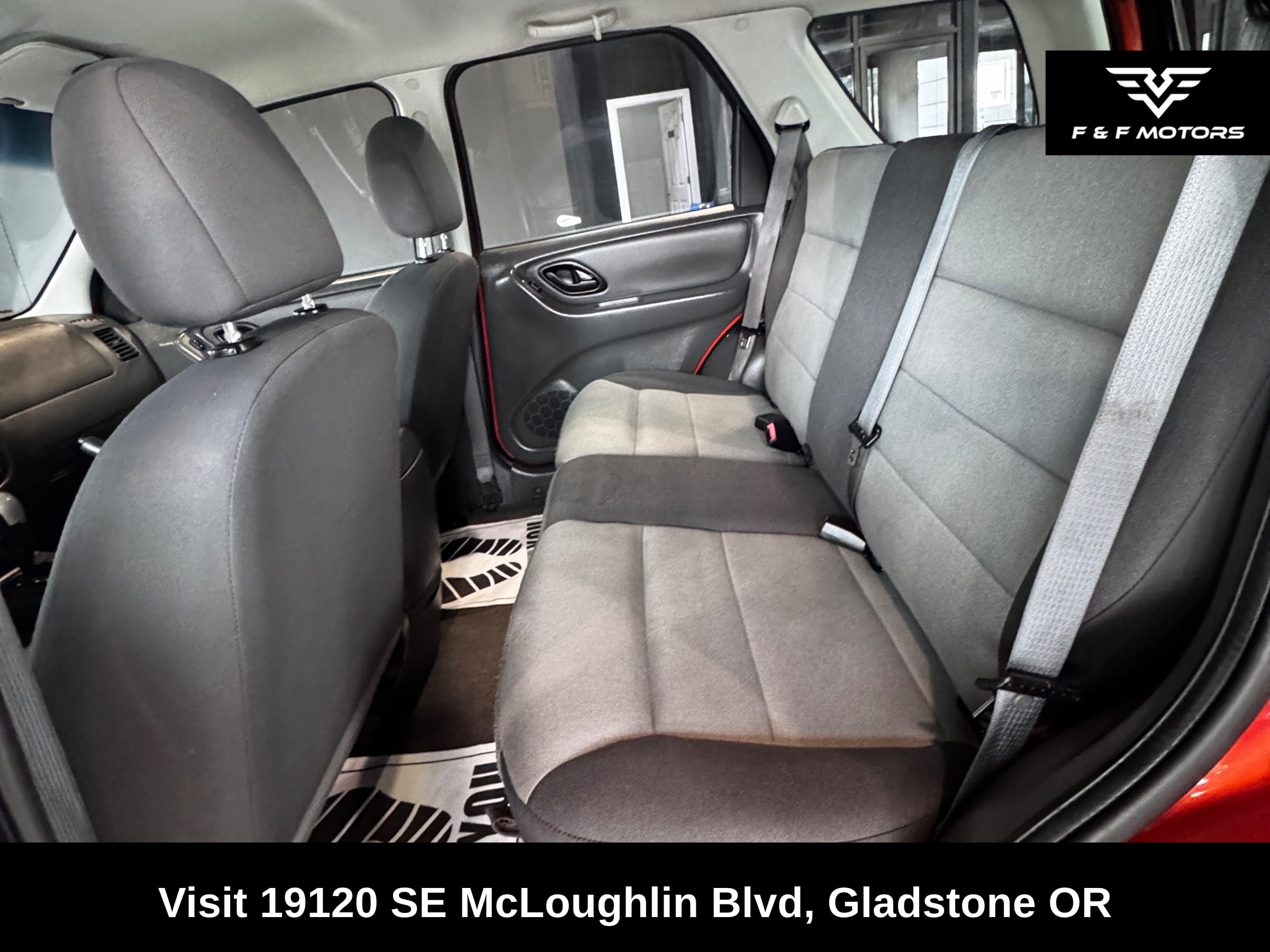 2007 Ford Escape XLS — Interior