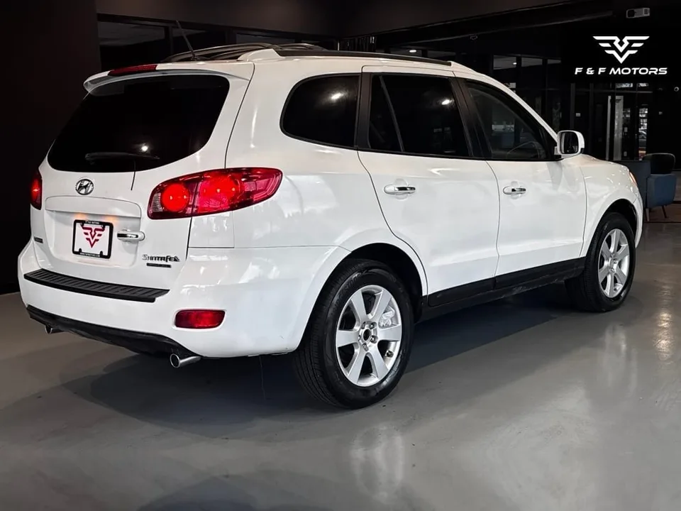 2009 Hyundai Santa Fe Limited — Exterior · Photo 4