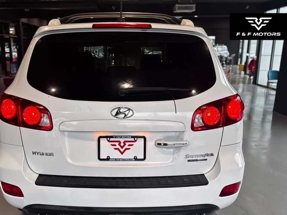 2009 Hyundai Santa Fe Limited — Exterior · Photo 5