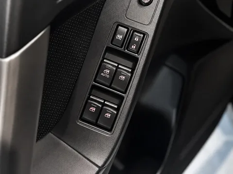 2014 Subaru Forester 2.5I Limited — Interior