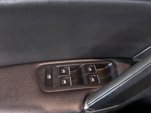 2015 Volkswagen GTI SE photo 27