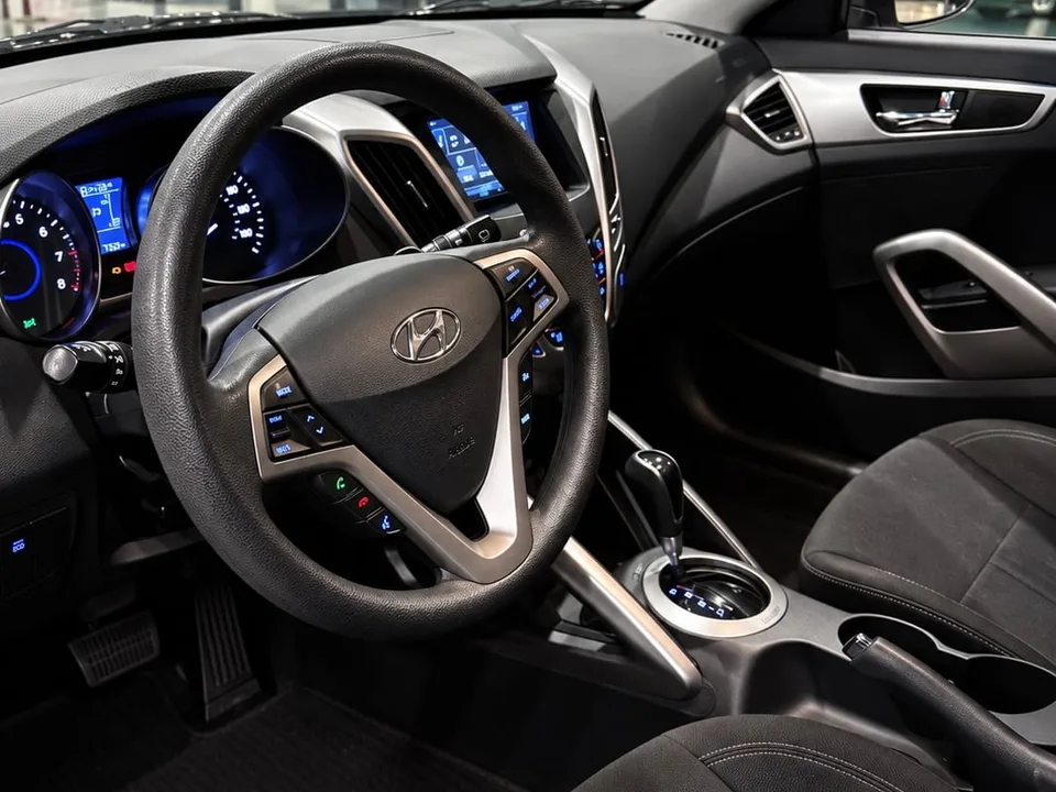 2016 Hyundai Veloster Base — Interior