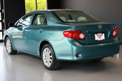 2009 Toyota Corolla LE — Exterior