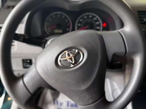 2009 Toyota Corolla LE — Interior