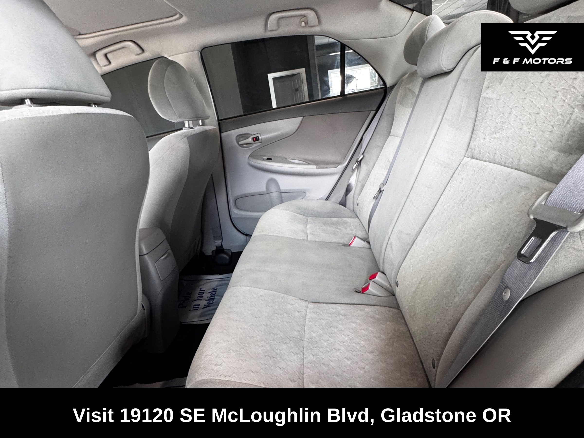 2009 Toyota Corolla LE — Interior